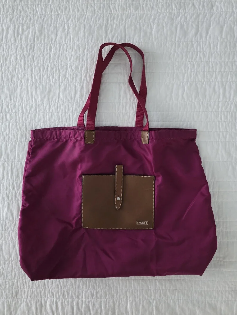 Tumi Roll Up BagWomen's Magenta Nylon Tote with Brown Leather Pocket